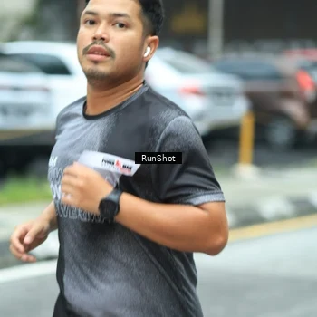 Runner Photo 8625068