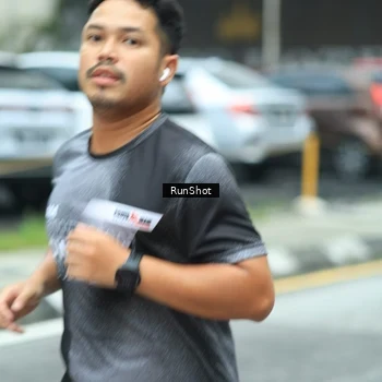 Runner Photo 8625069
