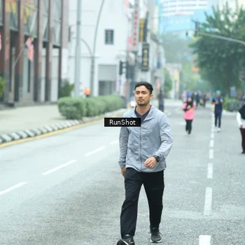 Runner Photo 8625074