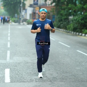 Runner Photo 8625097