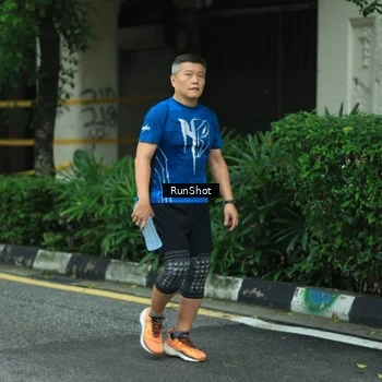 Runner Photo 8625100