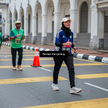 Runner Photo 8625241