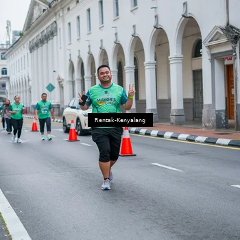 Runner Photo 8625363