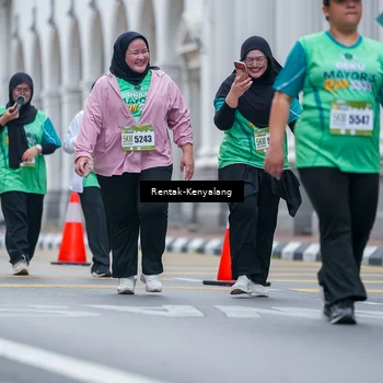 Runner Photo 8625415