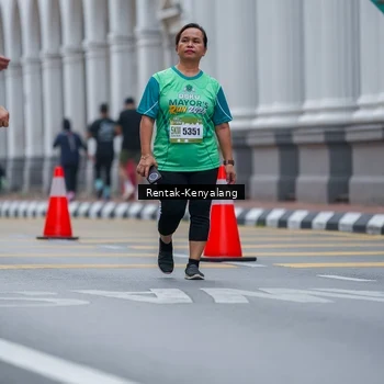 Runner Photo 8625436