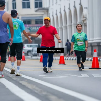 Runner Photo 8625443