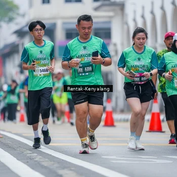Runner Photo 8625615