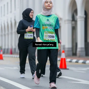Runner Photo 8625635