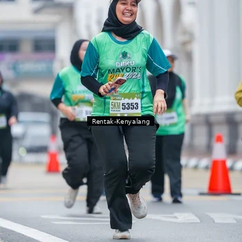 Runner Photo 8625657