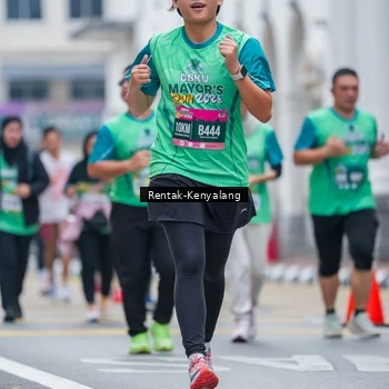 Runner Photo 8625661