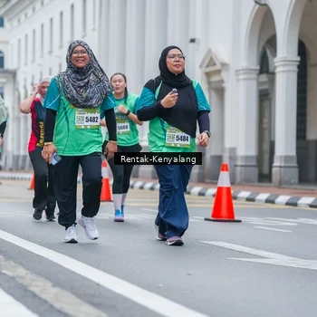 Runner Photo 8625681