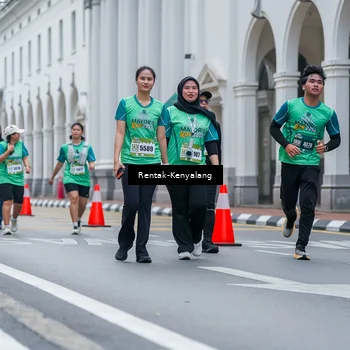 Runner Photo 8625685