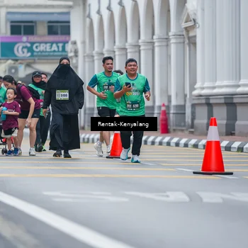 Runner Photo 8625735