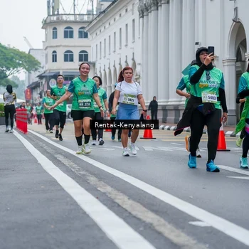 Runner Photo 8625768