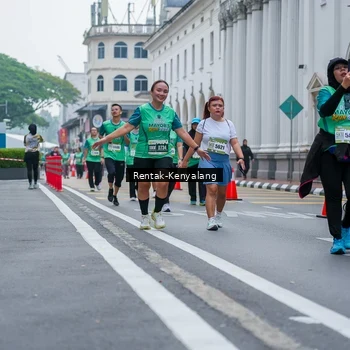 Runner Photo 8625769