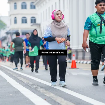 Runner Photo 8625838