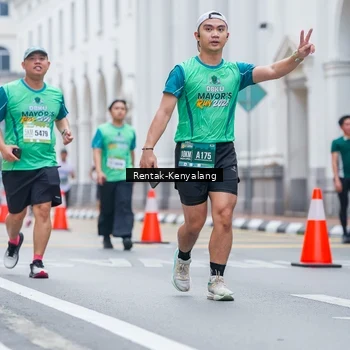 Runner Photo 8625863