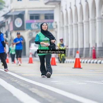 Runner Photo 8626002