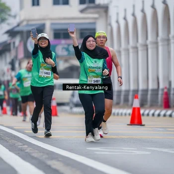 Runner Photo 8626077