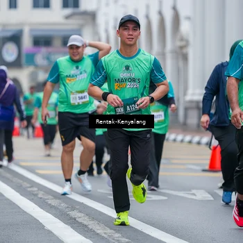 Runner Photo 8626271