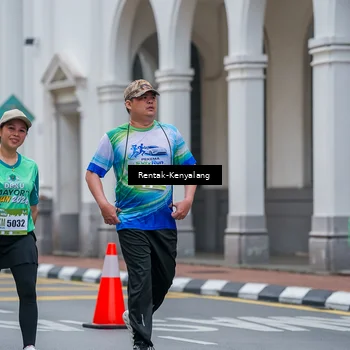 Runner Photo 8626314