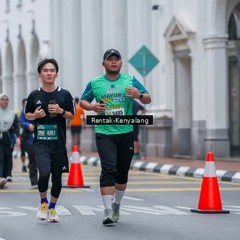 Runner Photo 8626352