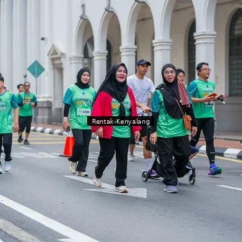 Runner Photo 8626372