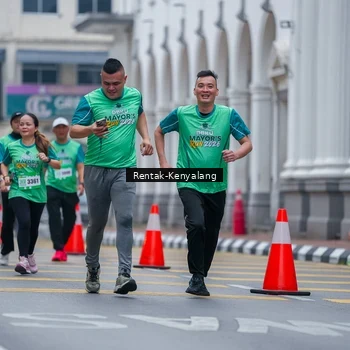 Runner Photo 8627044