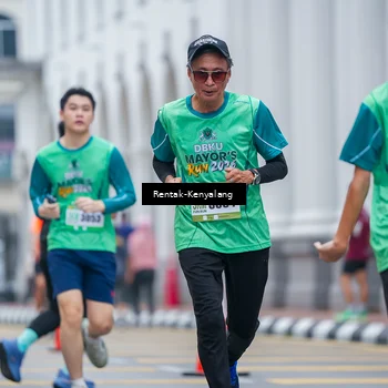 Runner Photo 8627172