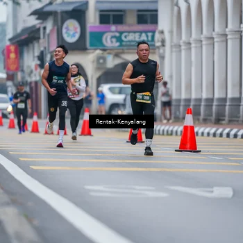Runner Photo 8627200
