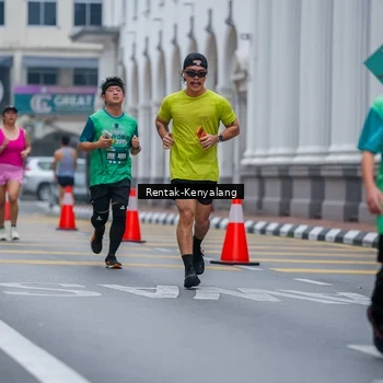 Runner Photo 8627218