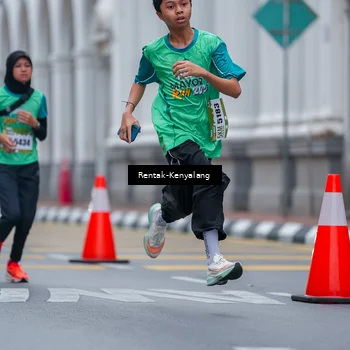 Runner Photo 8627330