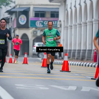Runner Photo 8627383