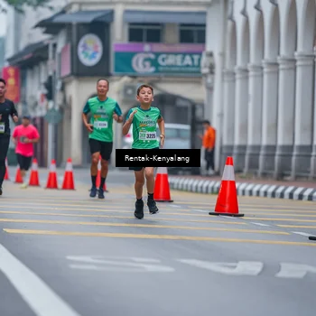 Runner Photo 8627387