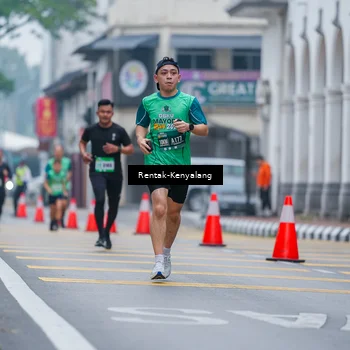 Runner Photo 8627399