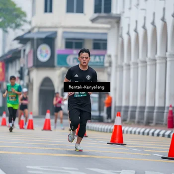 Runner Photo 8627412