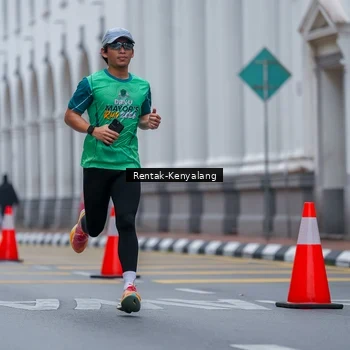 Runner Photo 8627518