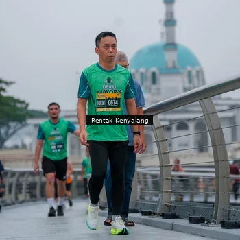 Runner Photo 8628002