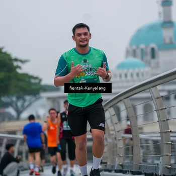 Runner Photo 8628003