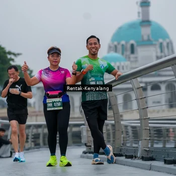 Runner Photo 8628021