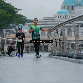 Runner Photo 8628035