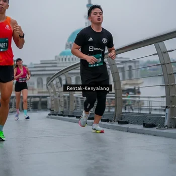 Runner Photo 8628287