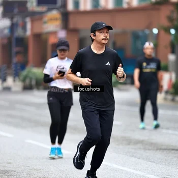 Runner Photo 8629011