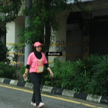 Runner Photo 8629247