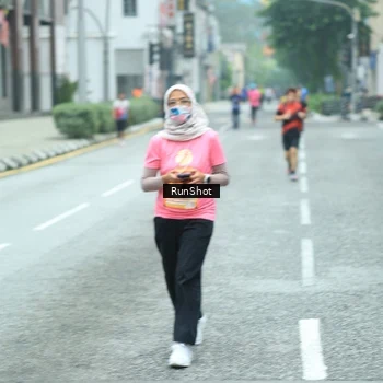 Runner Photo 8629254