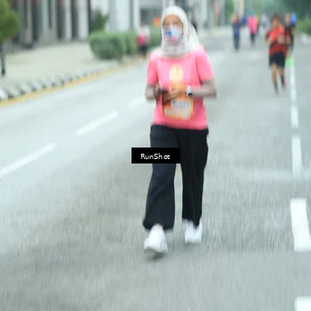 Runner Photo 8629282