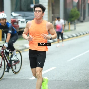 Runner Photo 8629301