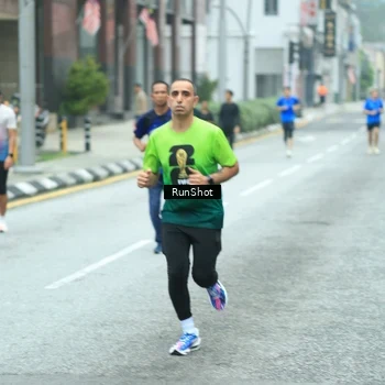 Runner Photo 8629302