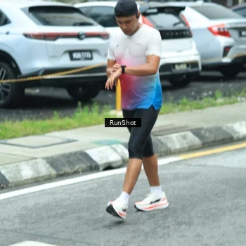 Runner Photo 8629313