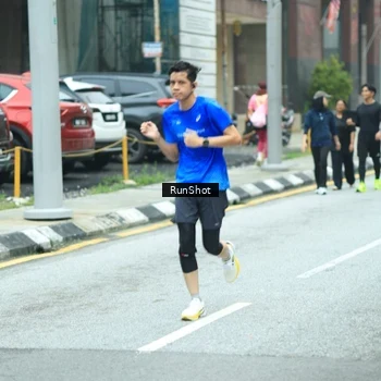 Runner Photo 8629314